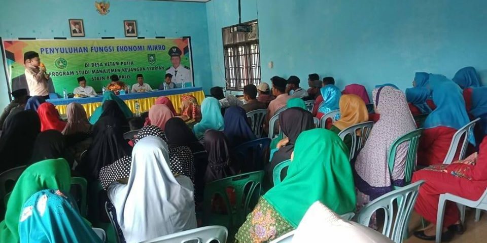 http://mksy.kampusmelayu.ac.id/2019/11/12/prodi-mksy-taja-penyuluhan-fungsi-ekonomi-mikro-di-desa-ketam-putih/