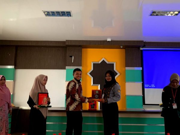 Juara 3 Business Plan